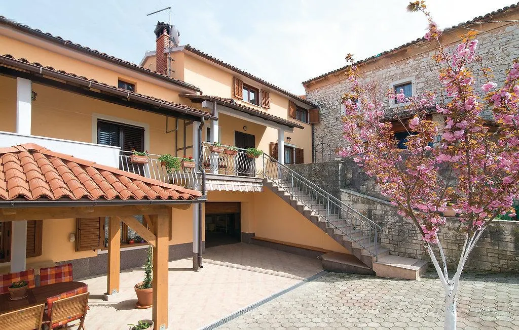 Apartment Gino Rovinjsko Selo