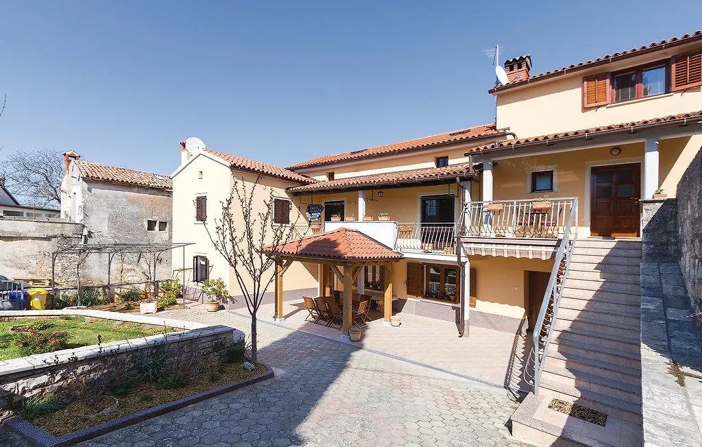 Apartment Gino Rovinjsko Selo