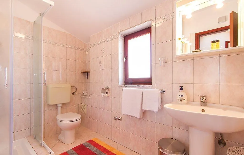 Apartment Gino Rovinjsko Selo