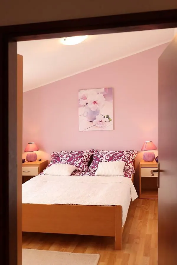 Apartment Gino Rovinjsko Selo